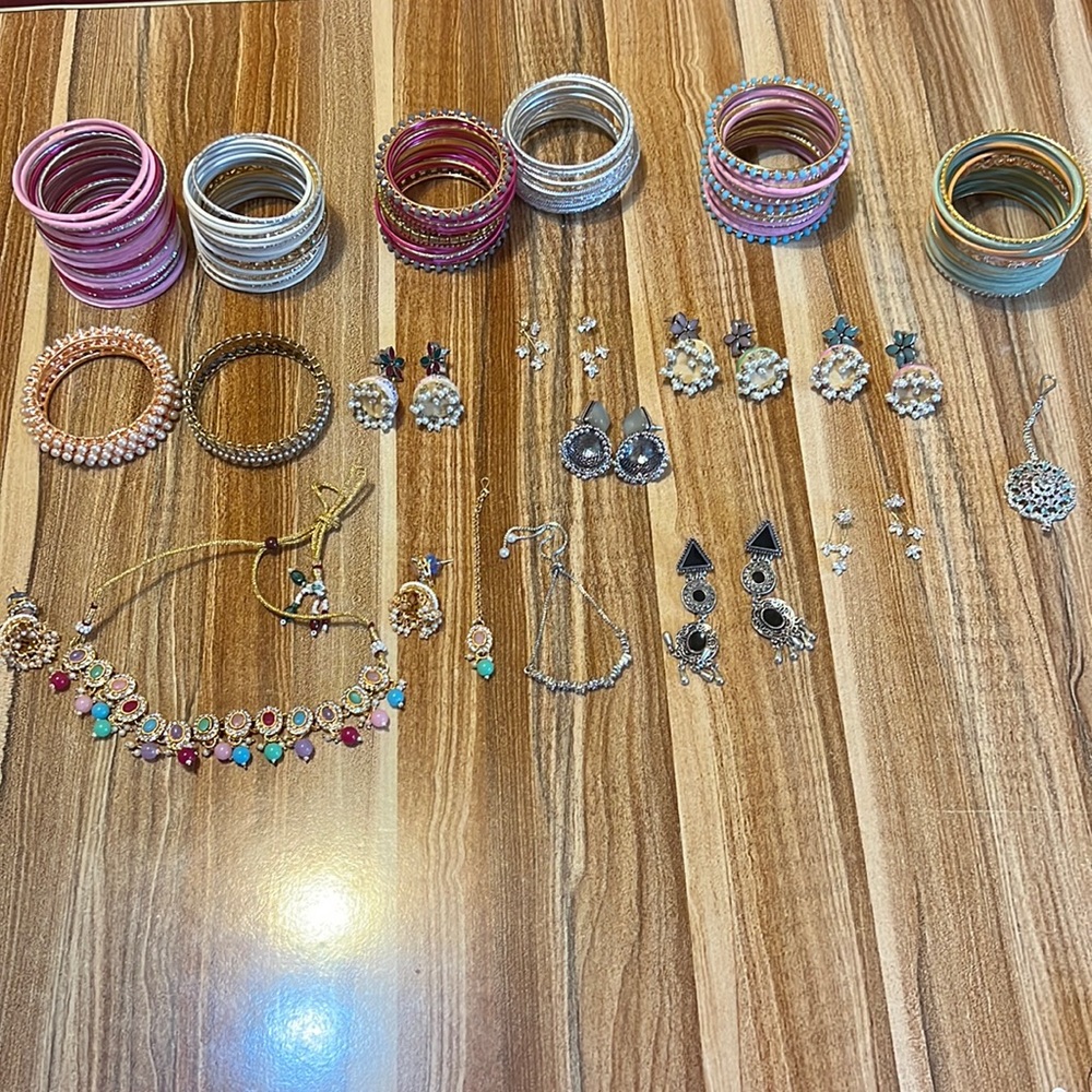 Jewelry bundle 1